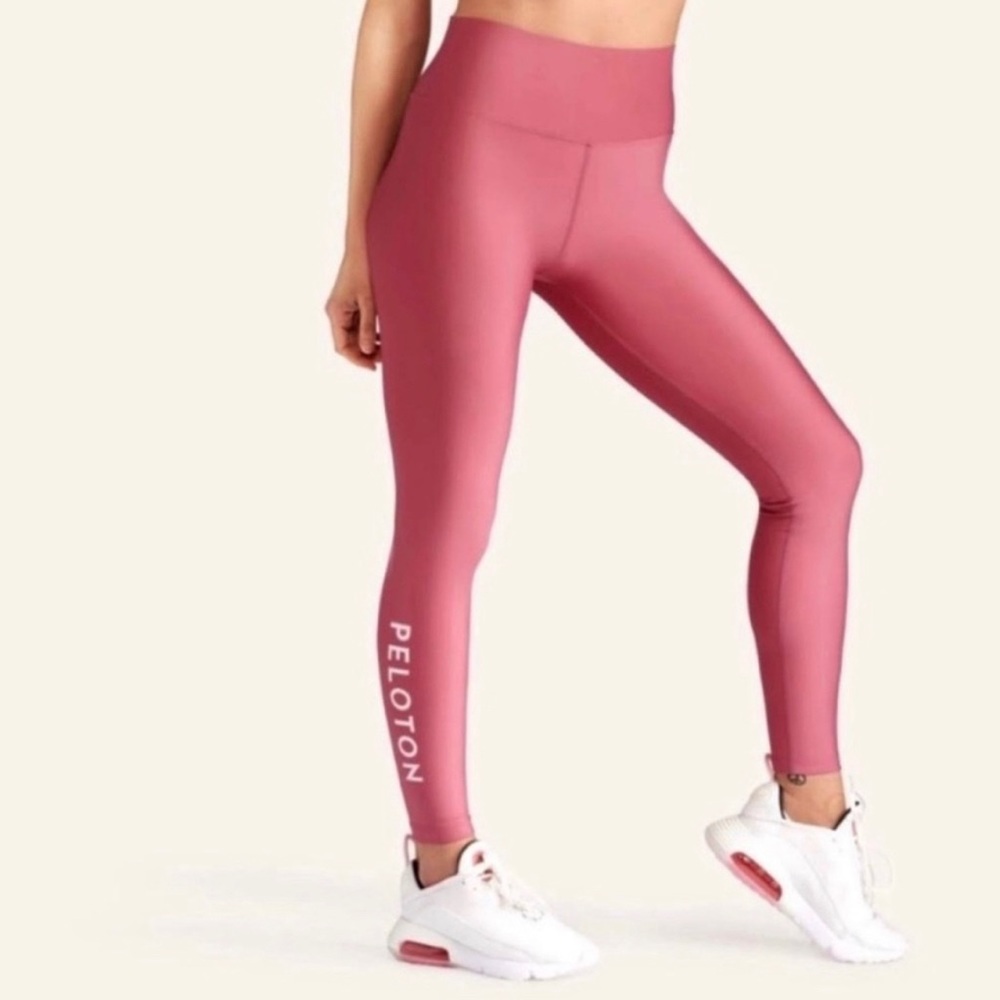 Peloton Women’s Solid Flex Legging NWT!